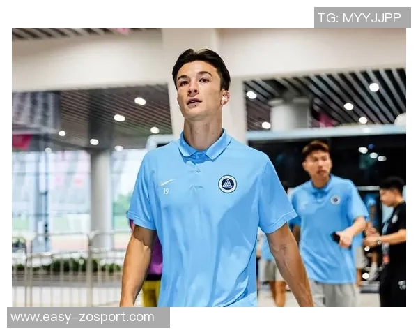 海港冬训启程博主安永佳岳鑫张源卢永涛刘祝润同行迪拜探秘 海港冬训启程博主安永佳岳鑫张源卢永涛刘祝润同行迪拜探秘